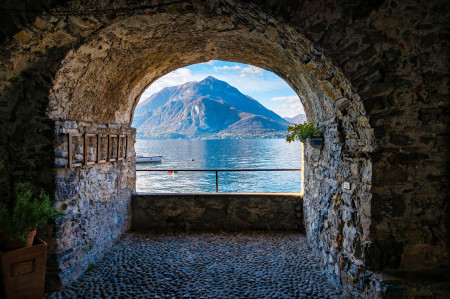 LAGOS DEL NORTE DE ITALIA