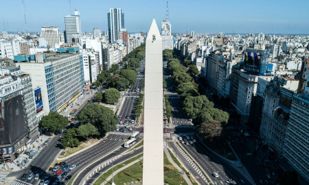 SUDAMÉRICA EN DICIEMBRE: SANTIAGO, GLACIARES, USHUAIA, MALVINAS, MONTEVIDEO Y BUENOS AIRES
