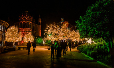 Excursió a Els Llums de Sant Pau: viu la màgia del Nadal a Barcelona